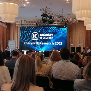 Скасування пільг ПДВ і блокування податкових накладних створює додатковий тиск на компанії. У Харківському IT-кластері повідомили про наслідки податкових змін для айтівців